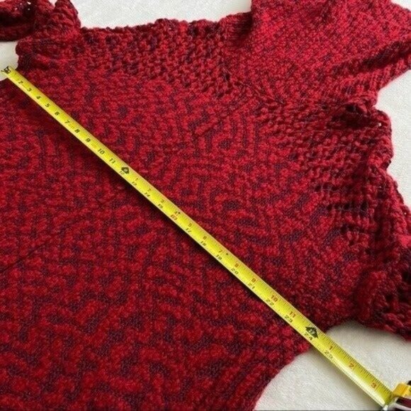 Alice + Olivia Otis Textured Red Chunky Wool Turtleneck Oversized Sweater Size M - Picture 7 of 11